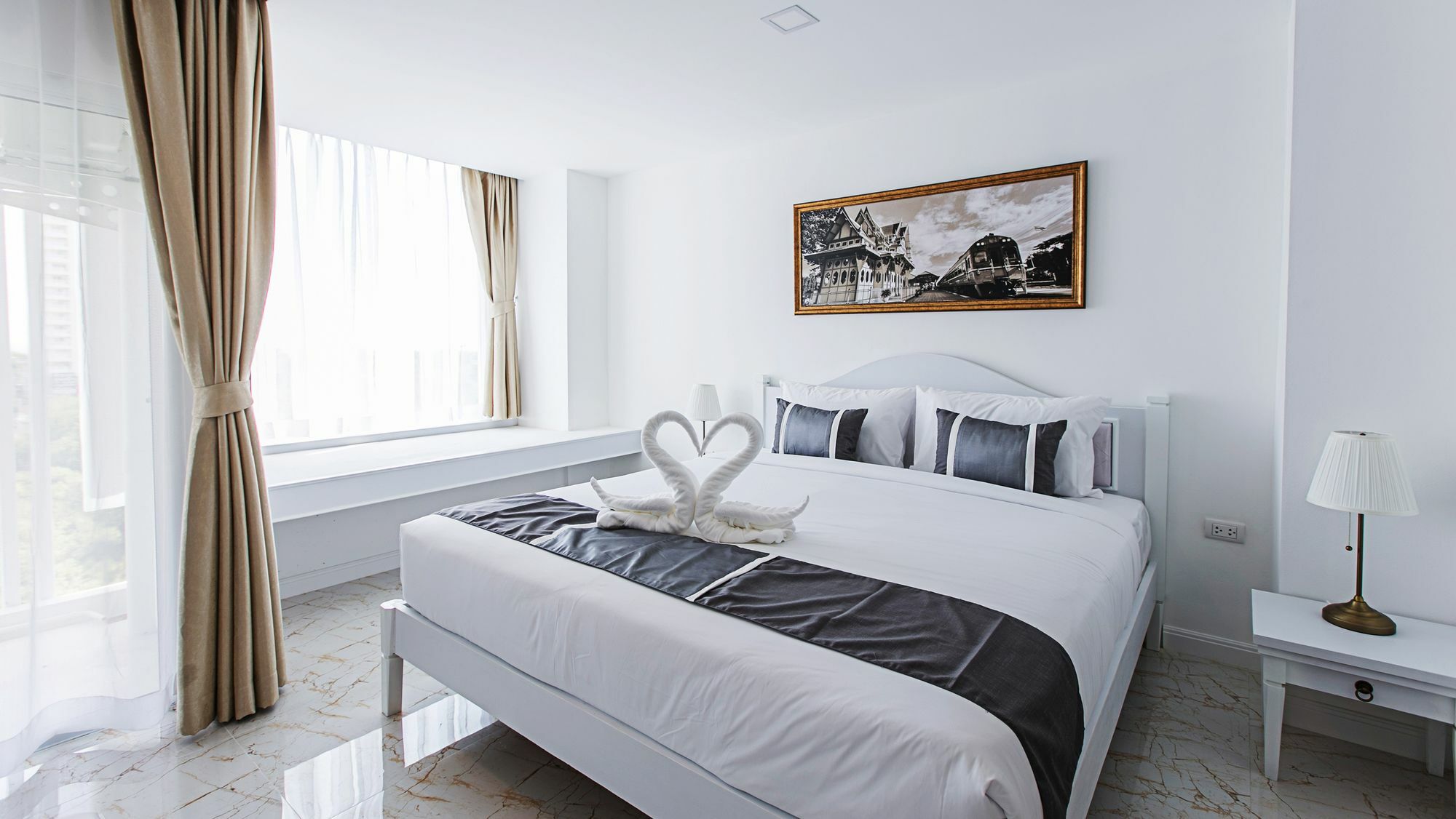 B2 Hua Hin Premier Hotel Exterior photo
