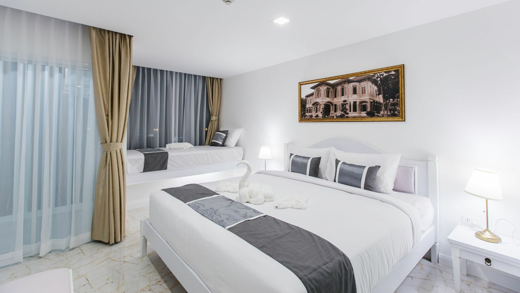 B2 Hua Hin Premier Hotel Exterior photo