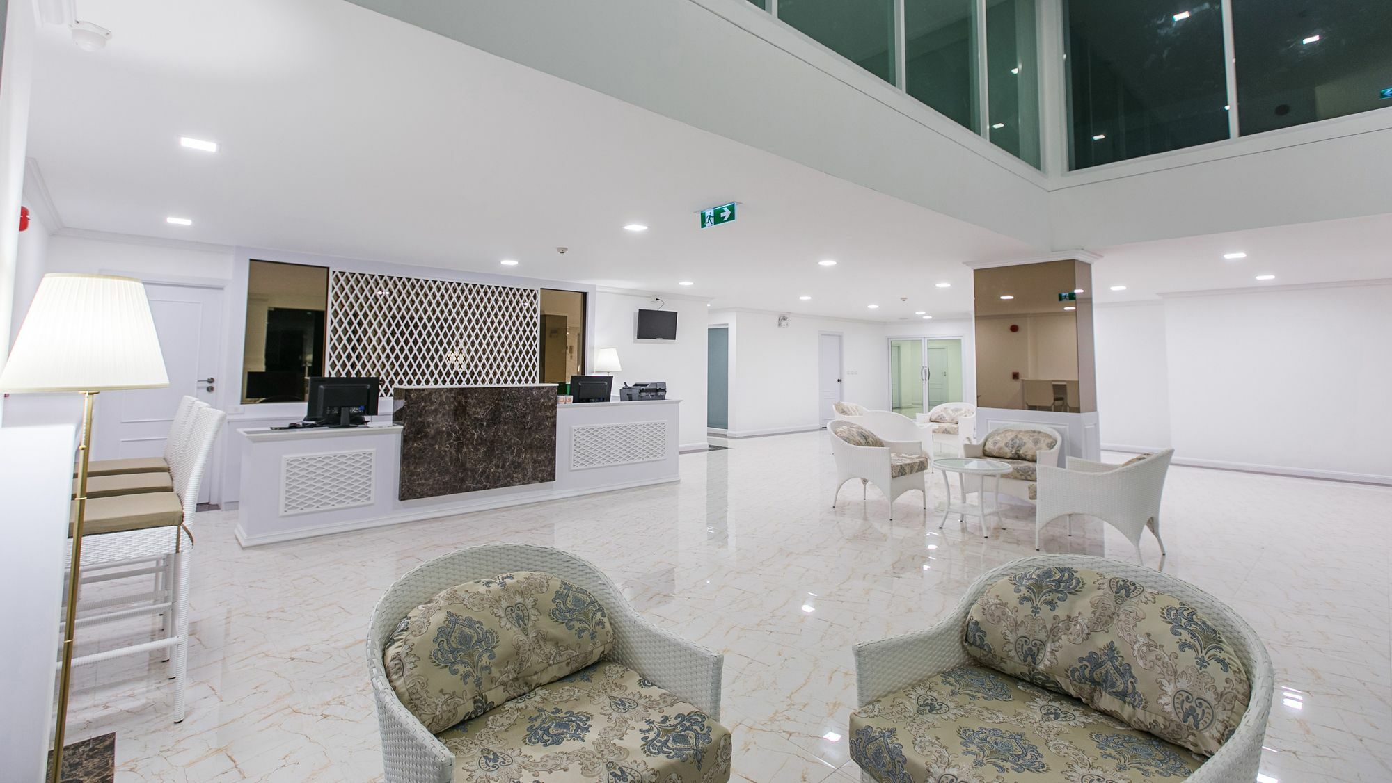 B2 Hua Hin Premier Hotel Exterior photo